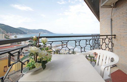 Hotel Aquilia Лайджелия Екстериор снимка