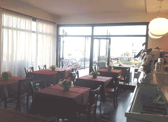 Hotel Aquilia Лайджелия Екстериор снимка